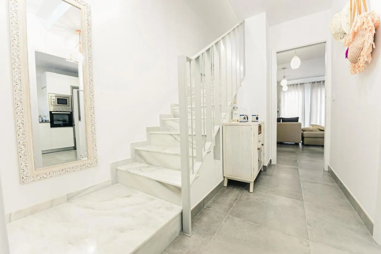 Sun Kissed Beach House Familias Apartment Conil De La Frontera