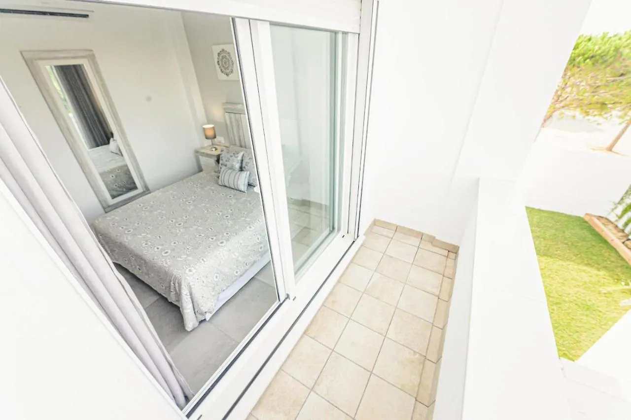Sun Kissed Beach House Familias Apartment Conil De La Frontera