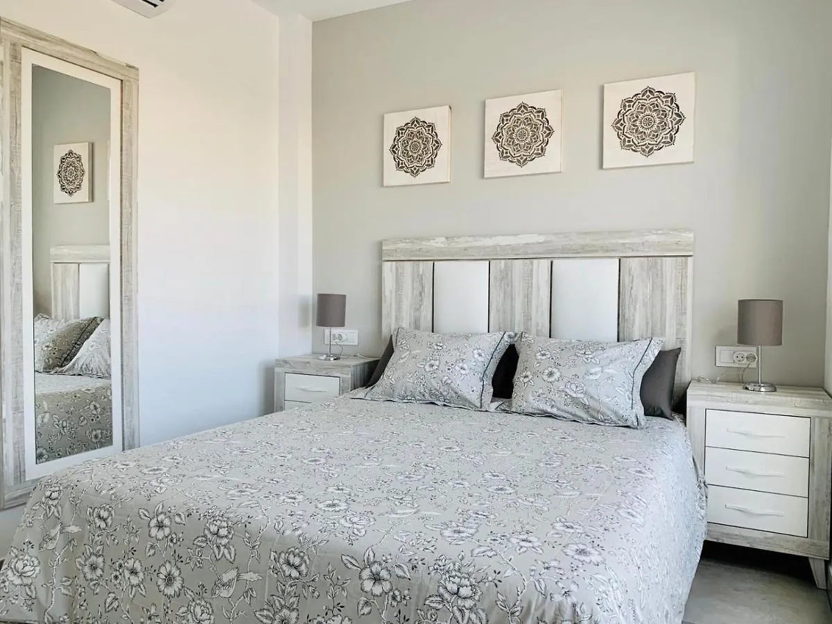 Sun Kissed Beach House Familias Apartment Conil De La Frontera