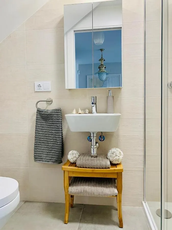 Sun Kissed Beach House Familias Apartment Conil De La Frontera